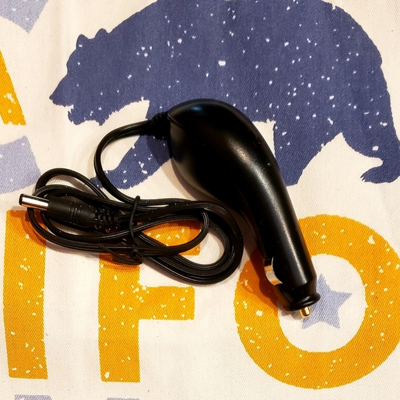 SWE INC Porta-Jump Emergency Car Jump Starter Rechargeable - Tested/Works - Picture 3 of 9